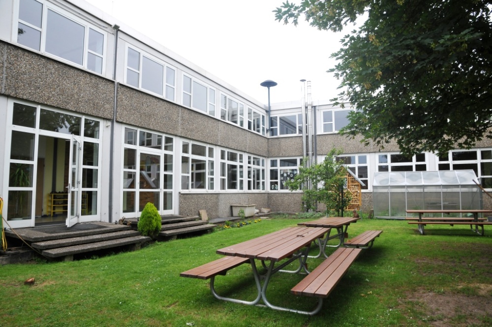 Schulgebäude der Füllengartenschule Schulgebäude der Füllengartenschule