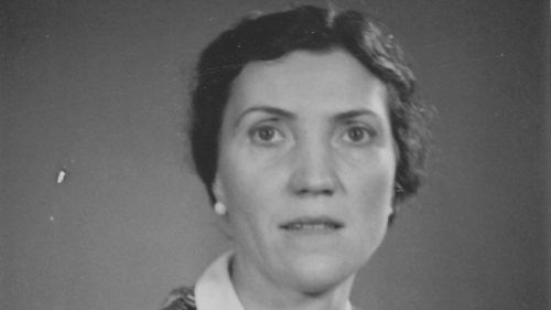 Mathilde Baldes, erste weibliche Rathausangestellte im Jahr 1911 (Foto: Stadtarchiv) Mathilde Baldes, erste weibliche Rathausangestellte im Jahr 1911 (Foto: Stadtarchiv)