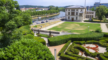 Schlossgarten und Landtag Schlossgarten und Landtag