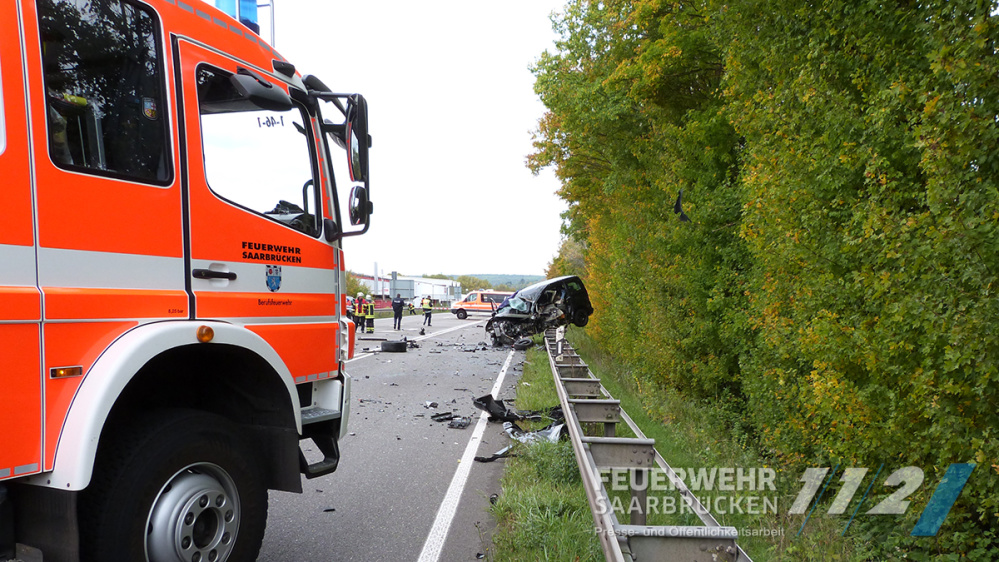 Verkehrsunfall B 51 - Höhe Bübingen Verkehrsunfall B 51 - Höhe Bübingen