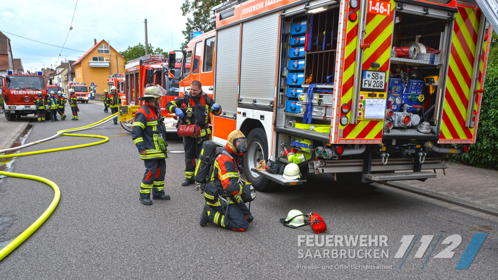 Brandeinsatz - Saargemünder Straße - Güdingen - 03.08.2020 Brandeinsatz - Saargemünder Straße - Güdingen - 03.08.2020
