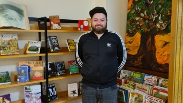 Dominik Wetzig ist neuer Leiter des Kultur- und Lesetreffs Brebach Image