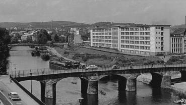 Alte Brücke 1957, im Hintergrund der sogenannte Kummersteg_GÖ 1.051 Image