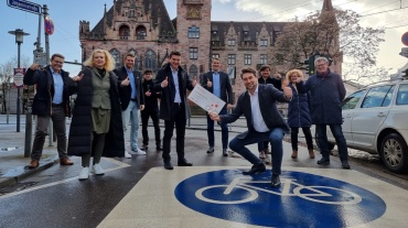 3. Platz beim Deutschen Fahrradpreis 2022 in der Kategorie "Infrastruktur" für die Fahrradzone Nauwieser Viertel Image