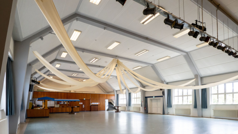 Saal der Turnhalle in Brebach Saal der Turnhalle in Brebach