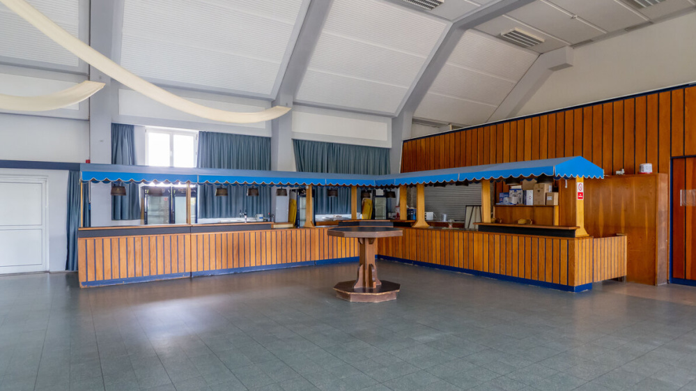 Saal der Turnhalle in Brebach Saal der Turnhalle in Brebach