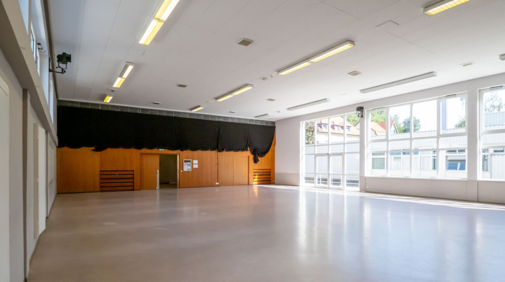 Saal der Festhalle Schafbrücke Saal der Festhalle Schafbrücke