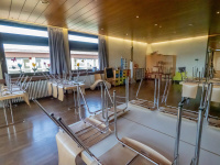 Nebenzimmer der Festhalle Bischmisheim Nebenzimmer der Festhalle Bischmisheim