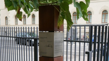Erinnerungsstele Wolfgang-Staudte-Platz Erinnerungsstele Wolfgang-Staudte-Platz