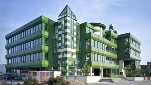 Firmengebäude der Rolf Herzberger GmbH & Co. KG Firmengebäude der Rolf Herzberger GmbH & Co. KG