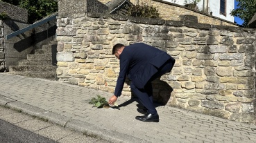 Landeshauptstadt verlegt erstmals Stolperstein in Ensheim für Jakob Franz Image