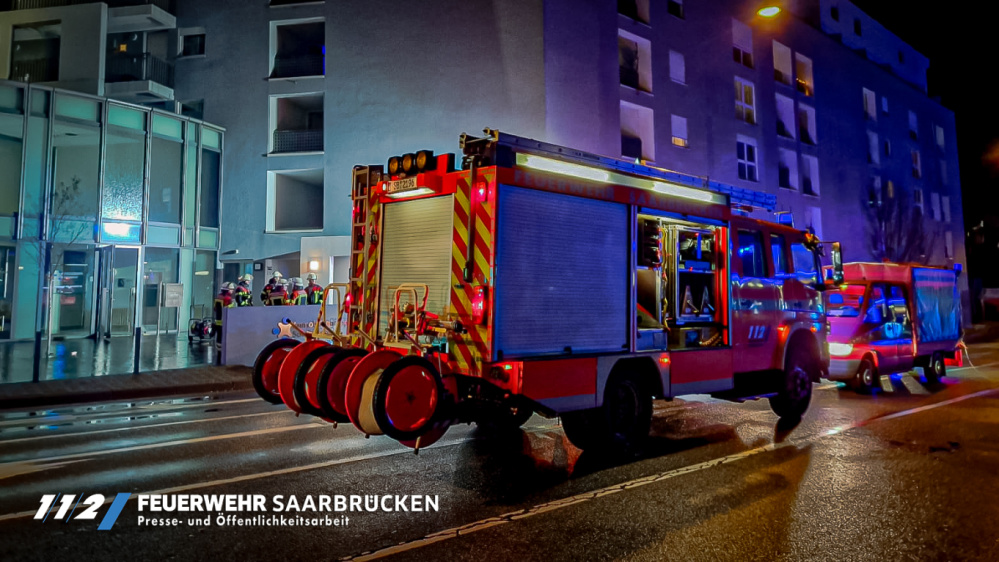 Brand in einem Bürogebäude - St. Johanner Straße Brand in einem Bürogebäude - St. Johanner Straße