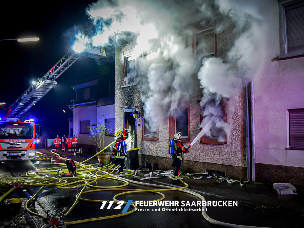 Einsatzfoto: Wohnungsbrand in Jägersfreude Einsatzfoto: Wohnungsbrand in Jägersfreude