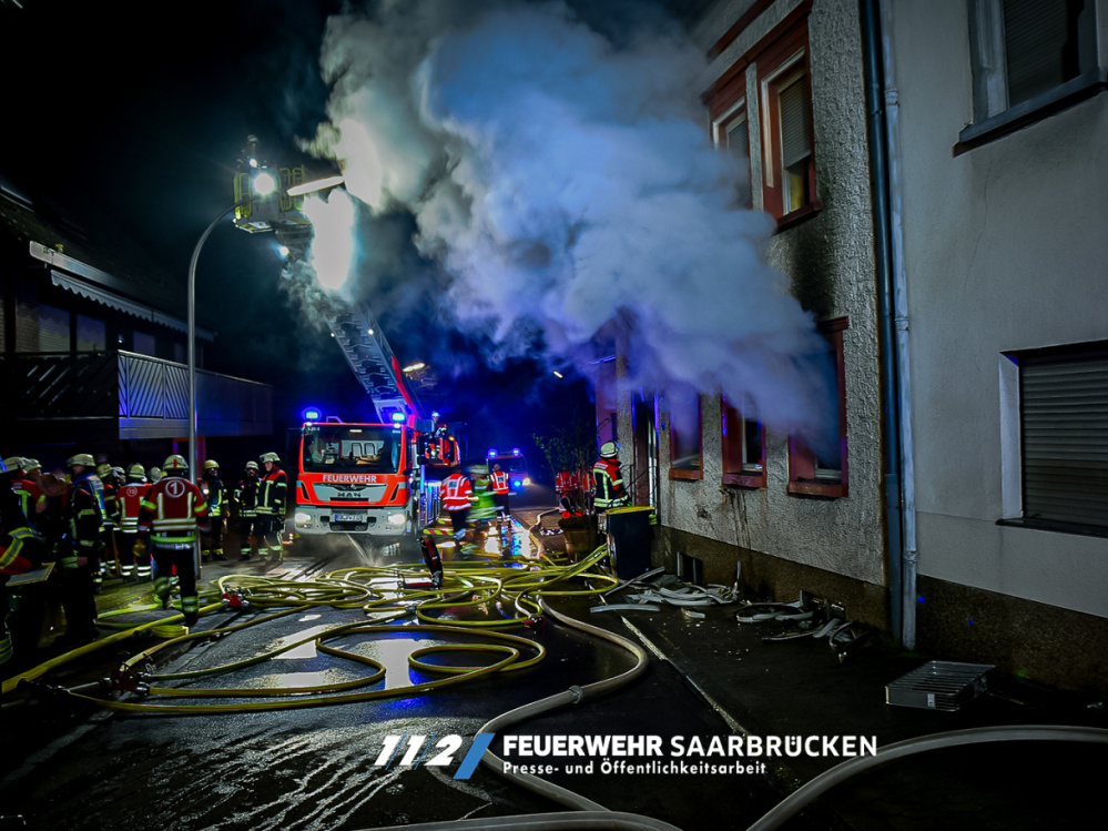 Einsatzfoto: Wohnungsbrand in Jägersfreude Einsatzfoto: Wohnungsbrand in Jägersfreude