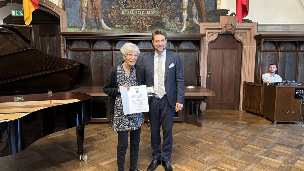 Ursula Schulz-Trieglaff mit OB Conradt Ursula Schulz-Trieglaff mit OB Conradt im Rathausfestsaal