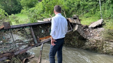 Hochwasser an Pfingsten 2024 - Weggerissene Brücke im Grund/Rußhütte Image