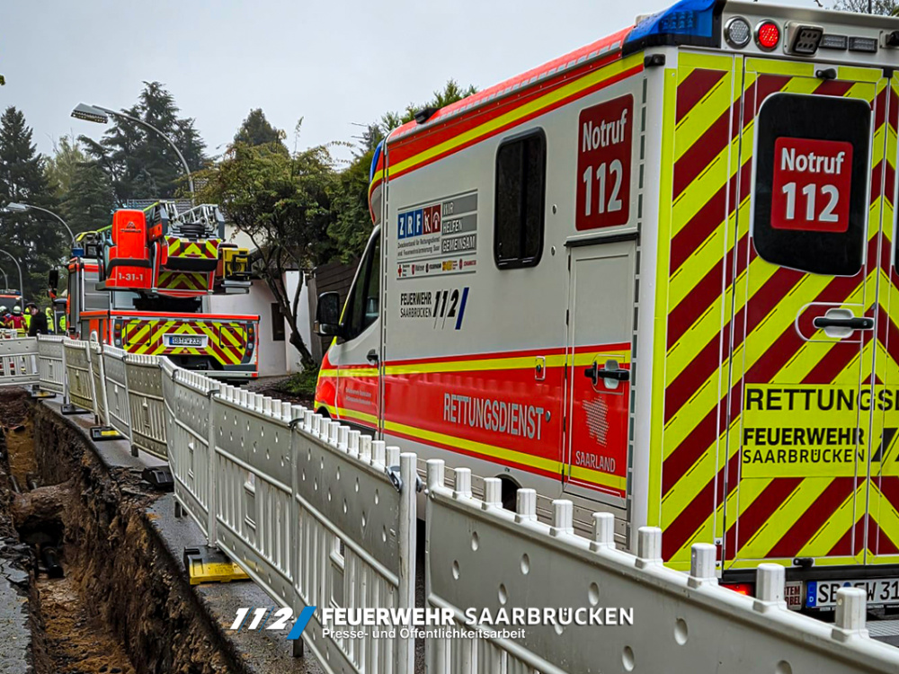 Einsatzbilder - Pferderettung aus Baugrube Einsatzbilder - Pferderettung aus Baugrube